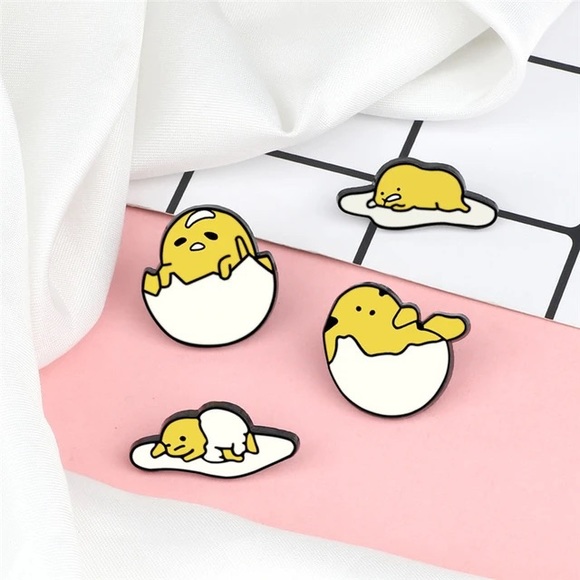 Sanrio Gudetama The Lazy Egg Yolk Enamel Metal Pin Brooch - Picture 4 of 9